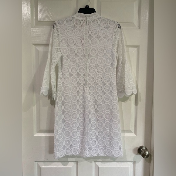 Lilly Pulitzer White Stretch Lace V-neck 3/4 Sleeve Shift Dress Size 4 Bridal - Picture 9 of 14